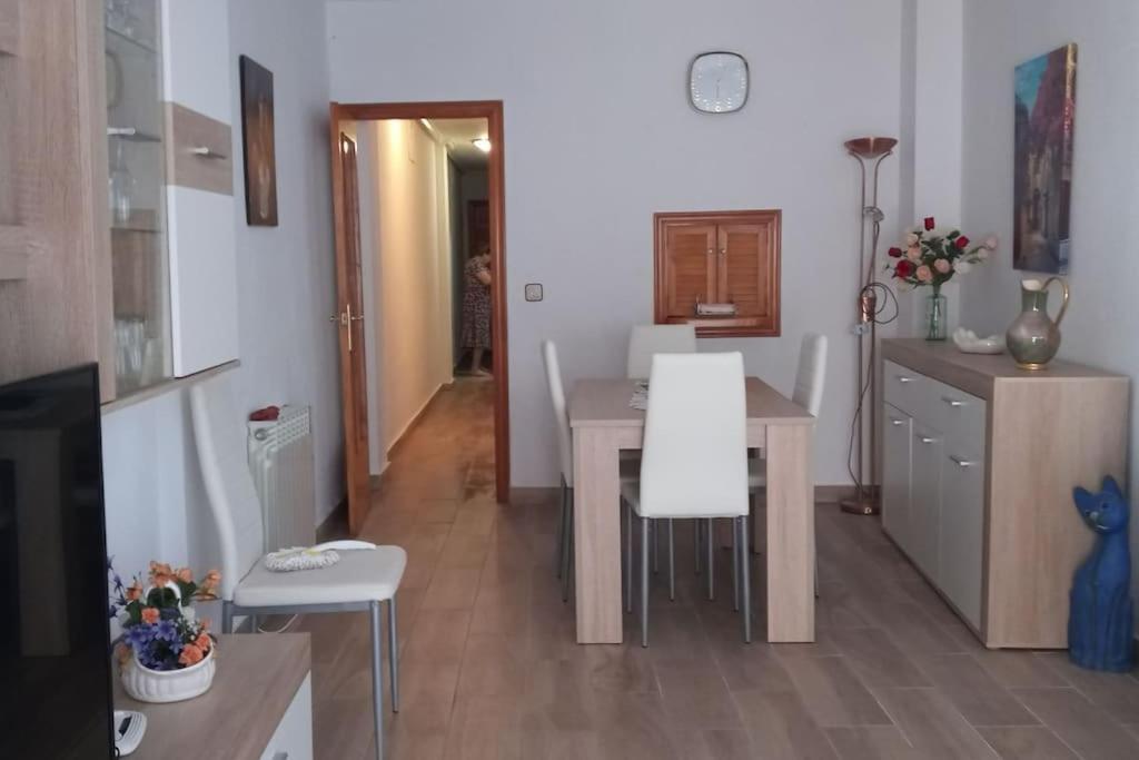 Primera Linea Playa Del Cura Con Piscina Торевиеха Екстериор снимка