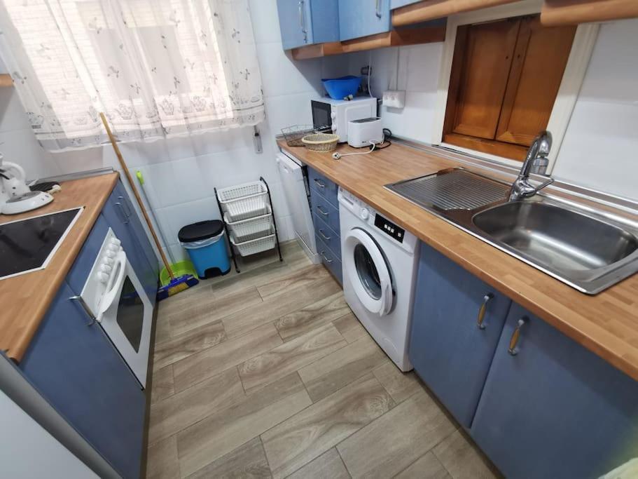 Primera Linea Playa Del Cura Con Piscina Торевиеха Екстериор снимка