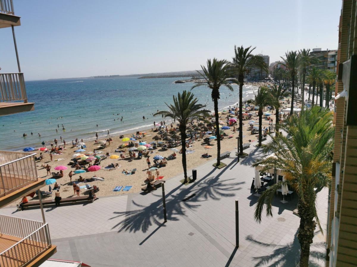 Primera Linea Playa Del Cura Con Piscina Торевиеха Екстериор снимка